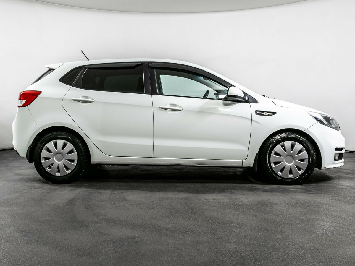 Купить Kia Rio с пробегом. Фото: #3