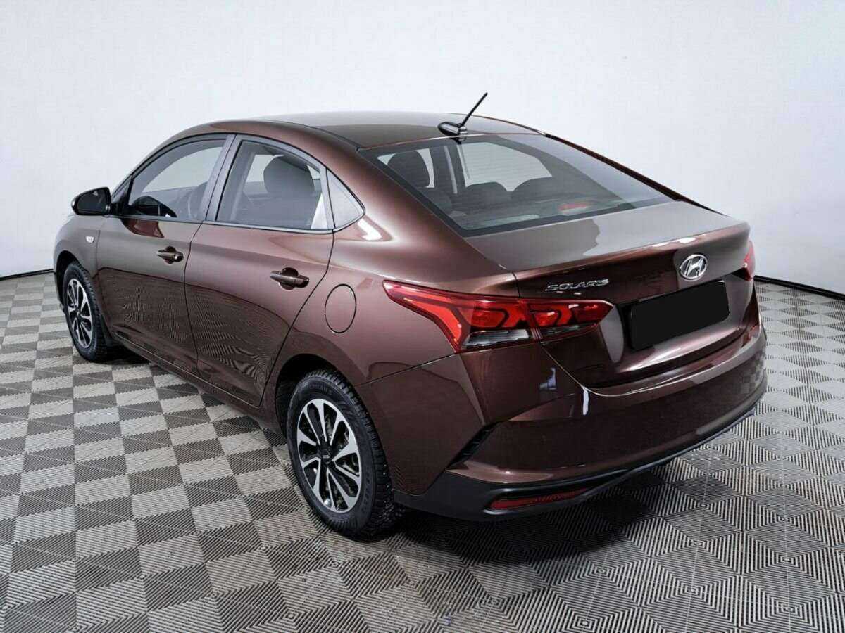 Купить Hyundai Solaris с пробегом. Фото: #6