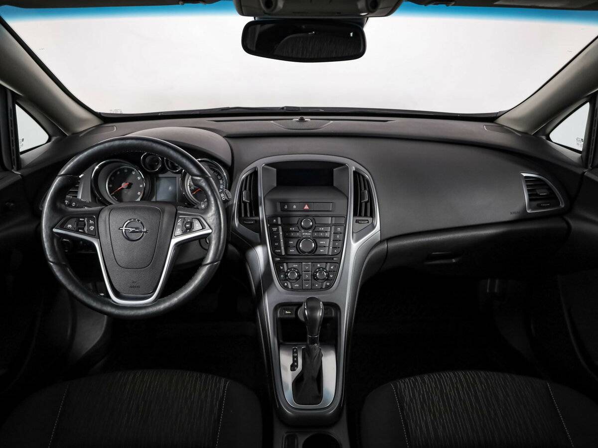 Купить Opel Astra с пробегом. Фото: #7