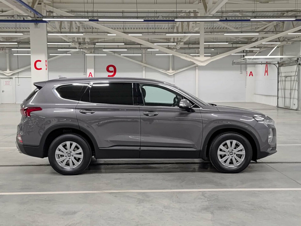 Купить Hyundai Santa Fe с пробегом. Фото: #3