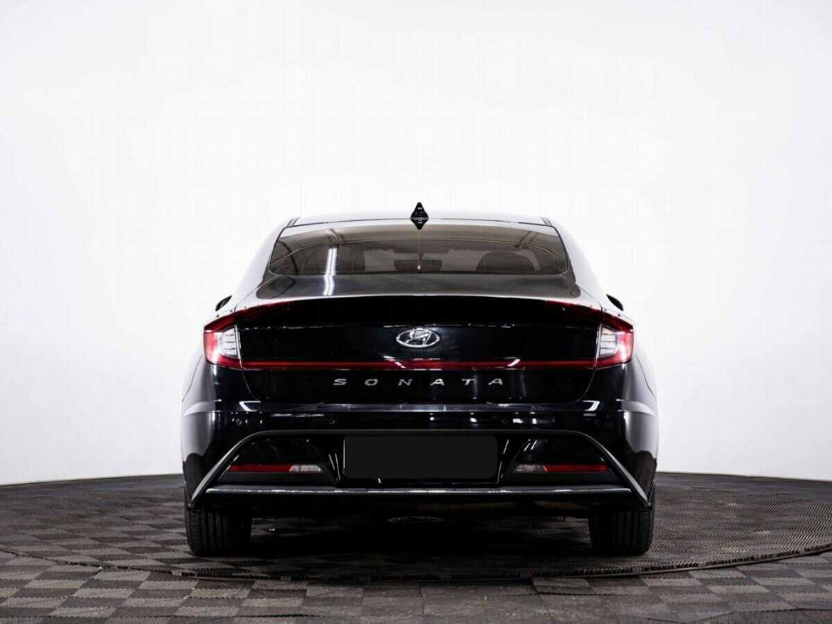 Купить Hyundai Sonata с пробегом. Фото: #4