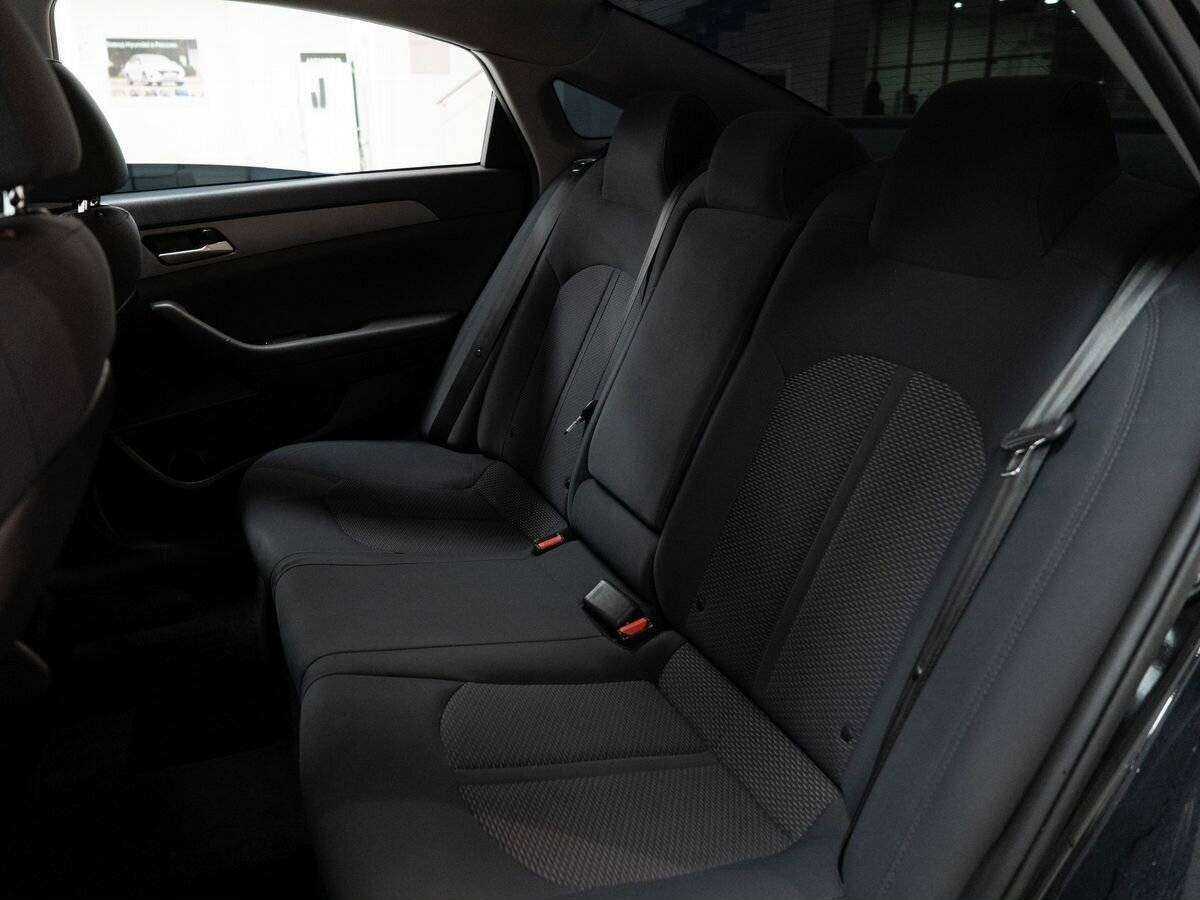 Купить Hyundai Sonata с пробегом. Фото: #6