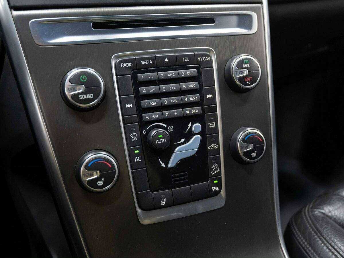 Продажа Б/У Вольво ИксЦ60. Фото: #18