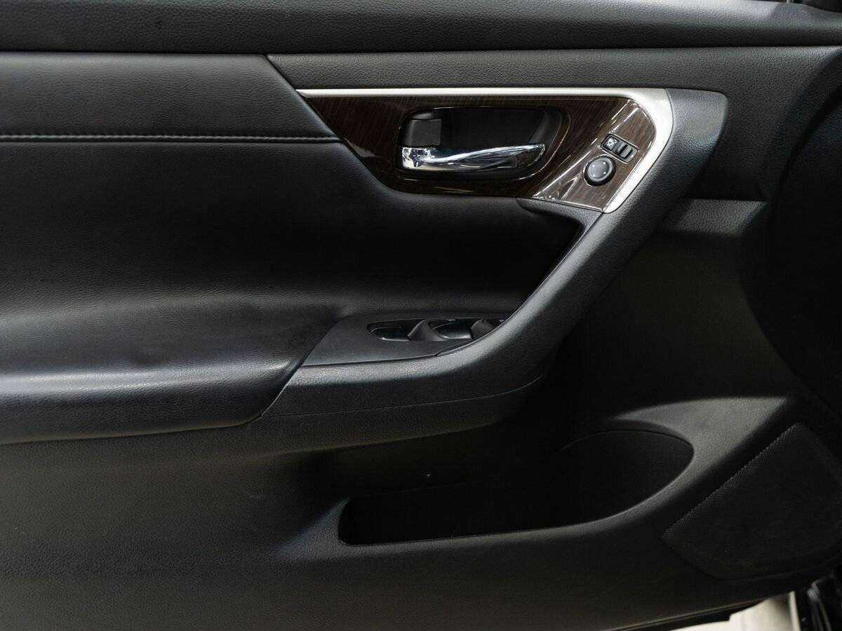 Купить Nissan Teana с пробегом. Фото: #12