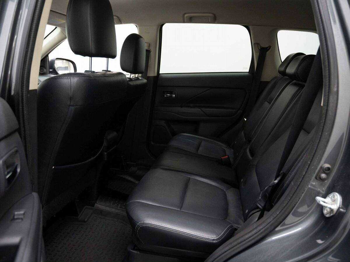 Продажа Б/У Митсубиши Оутлэндер. Фото: #8