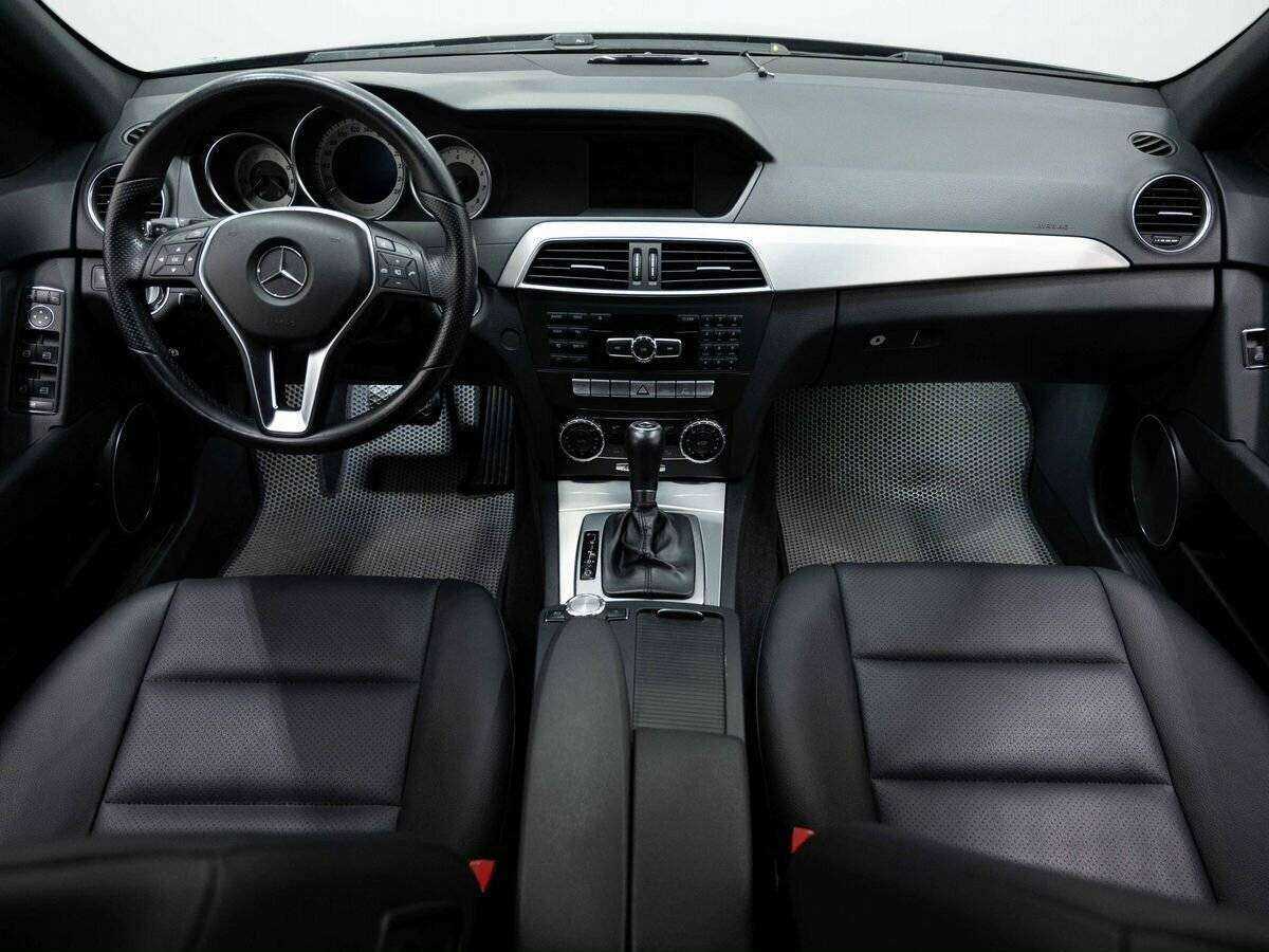 Купить Mercedes-Benz C-Класс с пробегом. Фото: #12