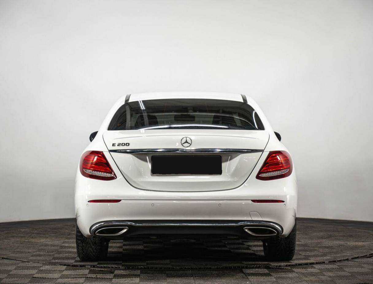 Купить Mercedes-Benz E-Класс с пробегом. Фото: #5