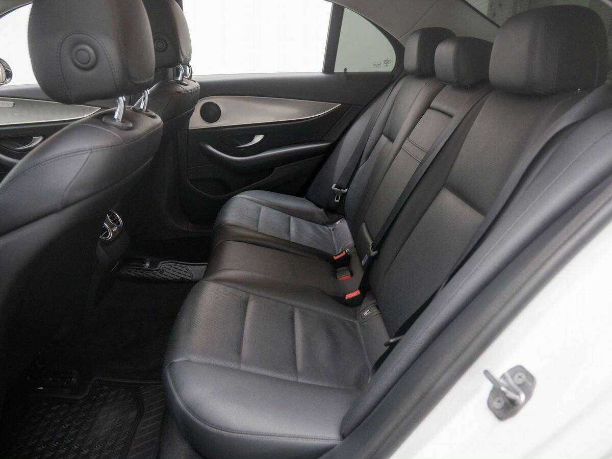 Купить Mercedes-Benz E-Класс с пробегом. Фото: #13