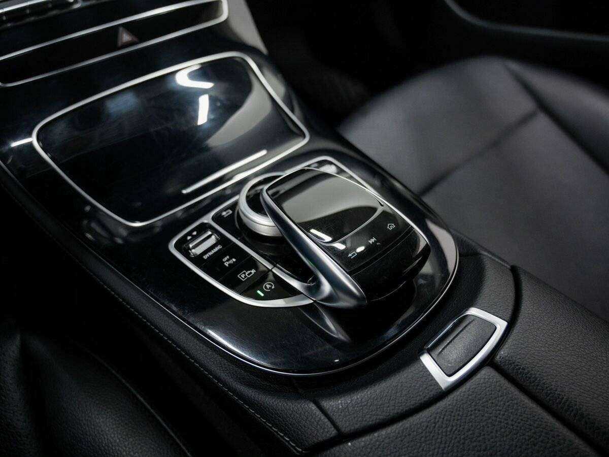 Купить Mercedes-Benz E-Класс с пробегом. Фото: #21