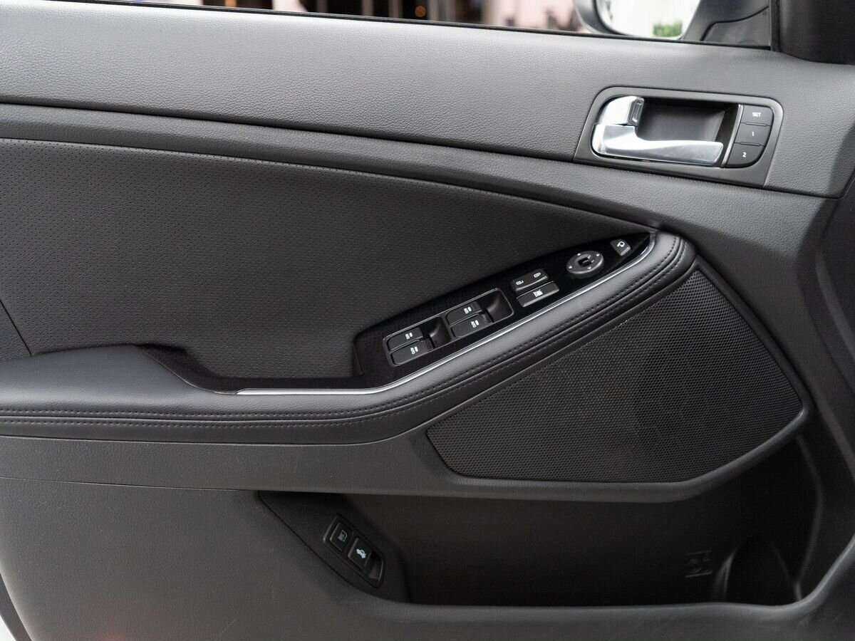 Купить Kia Optima с пробегом. Фото: #12