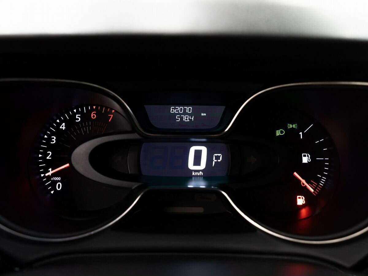 Купить Renault Kaptur с пробегом. Фото: #11