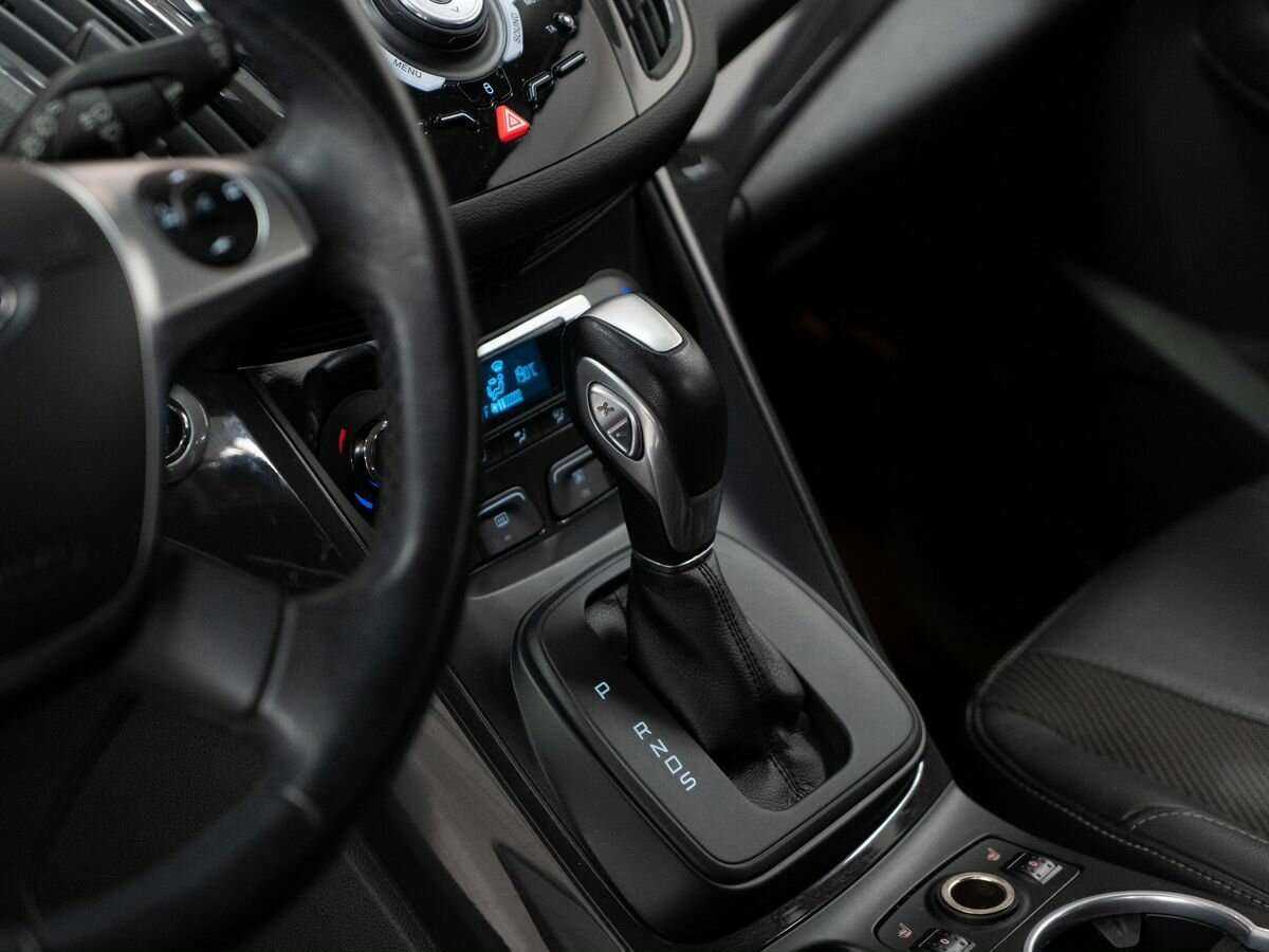 Купить Ford Kuga с пробегом. Фото: #10