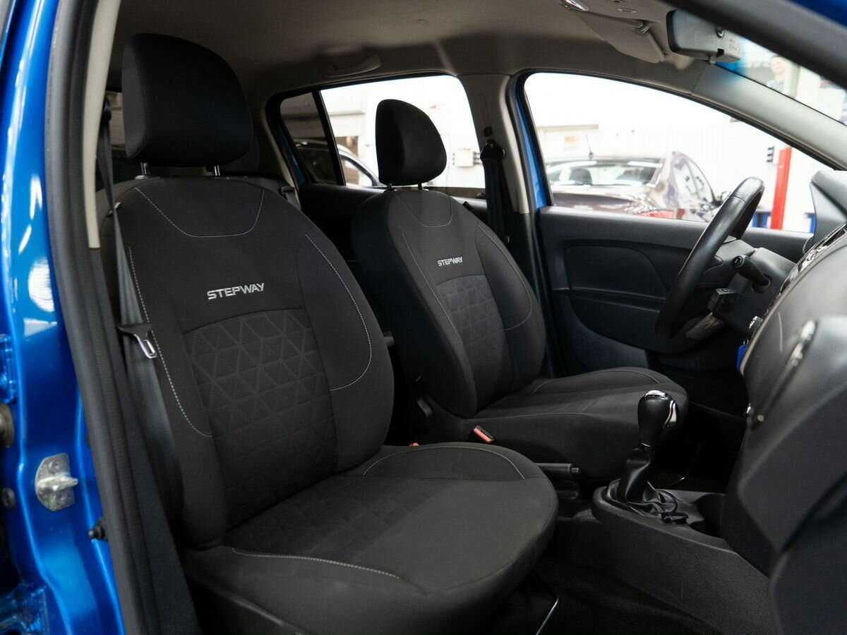 Купить Renault Sandero с пробегом. Фото: #8