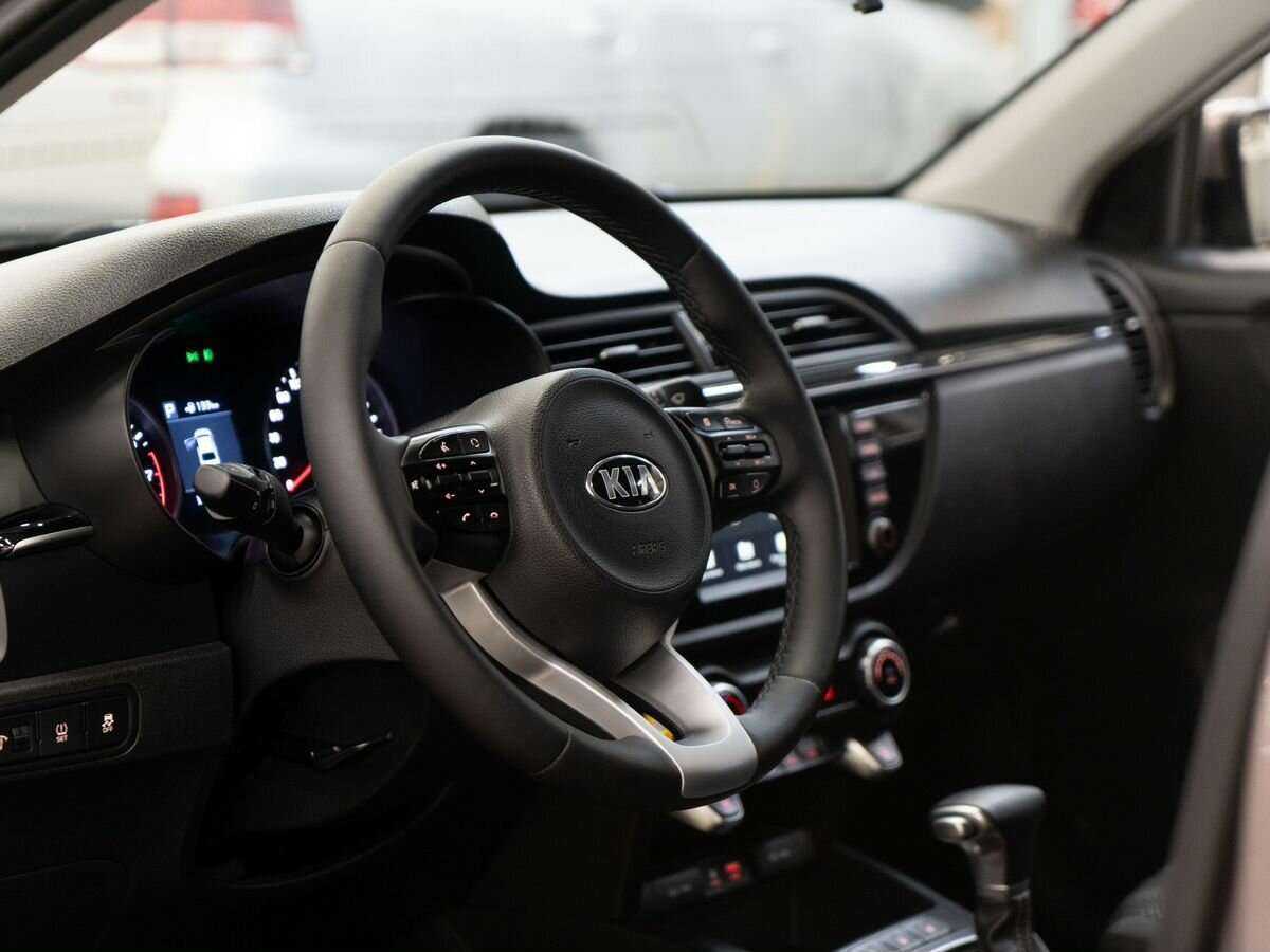 Купить Kia Rio с пробегом. Фото: #4