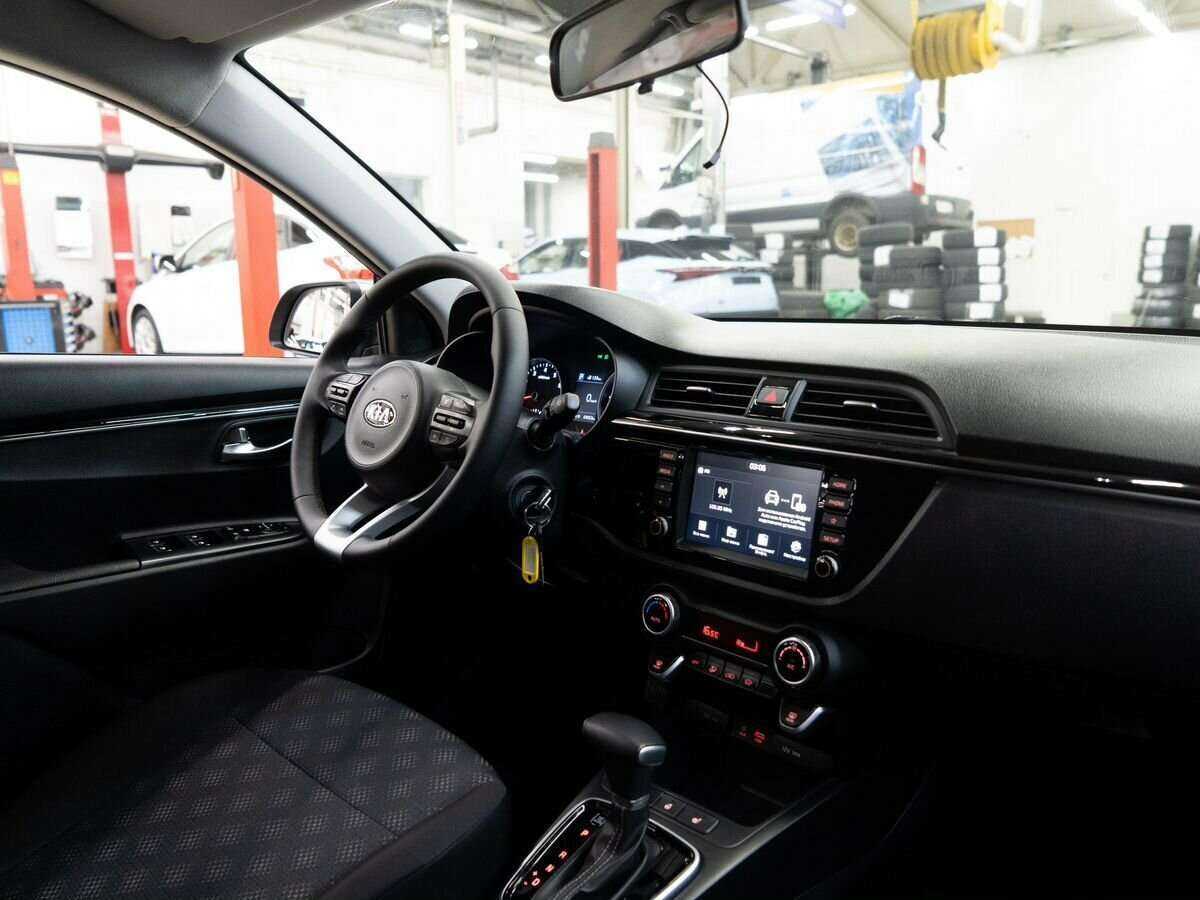 Купить Kia Rio с пробегом. Фото: #16