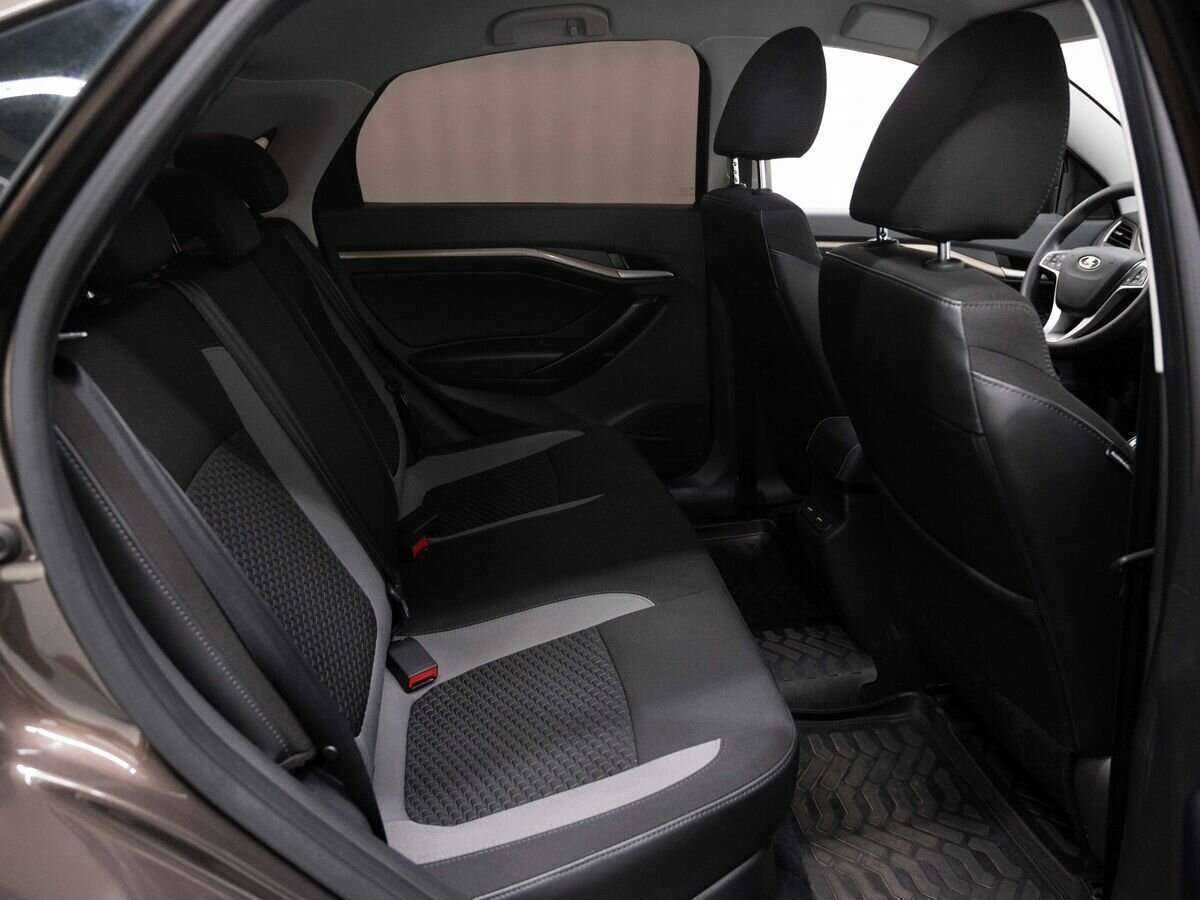 Купить Lada (ВАЗ) Vesta с пробегом. Фото: #11