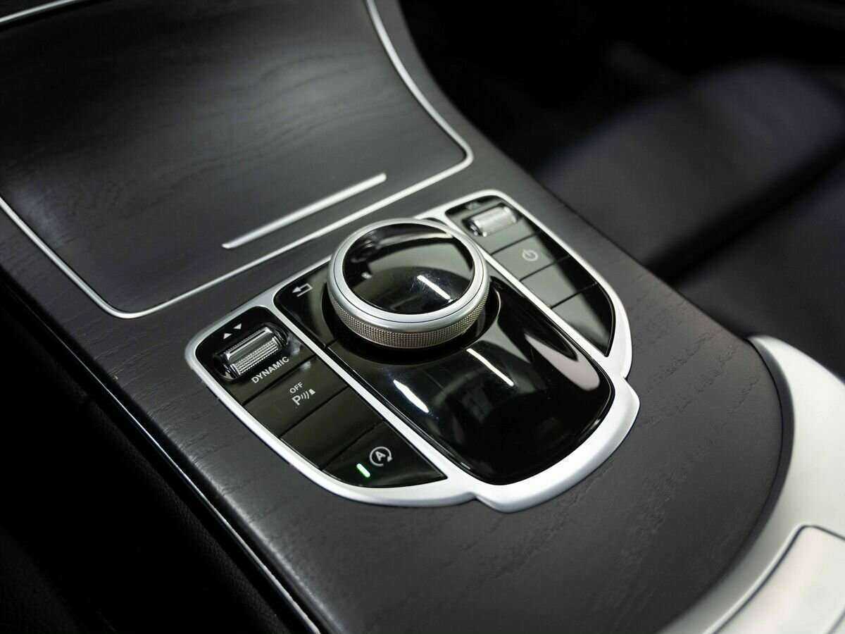 Купить Mercedes-Benz C-Класс с пробегом. Фото: #21