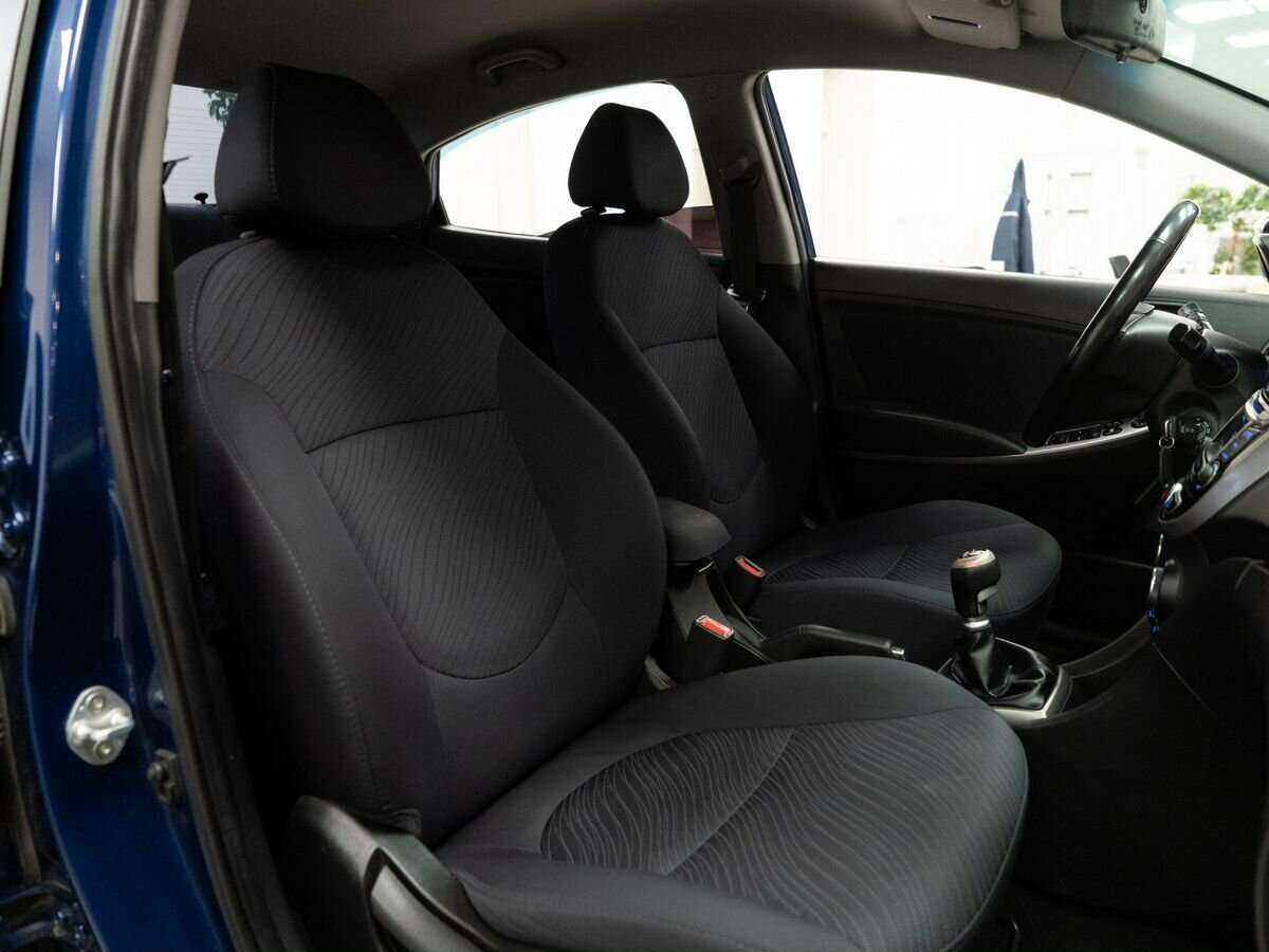 Купить Hyundai Solaris с пробегом. Фото: #8