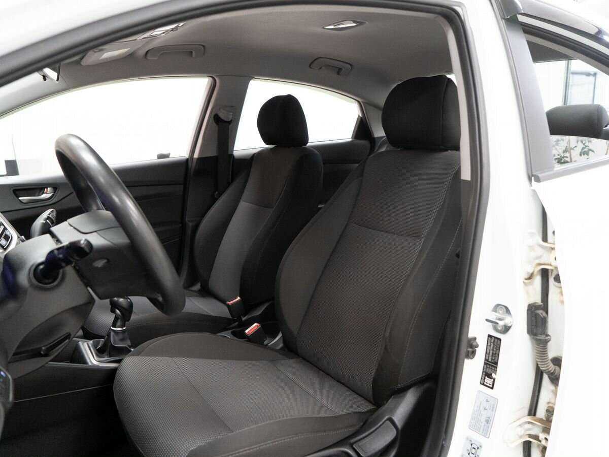 Купить Hyundai Solaris с пробегом. Фото: #5