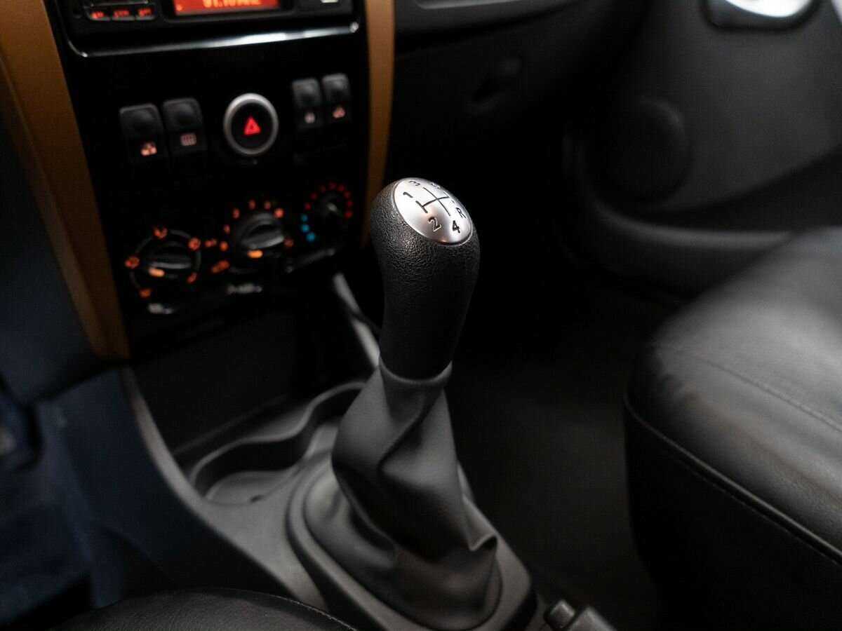 Купить Lada (ВАЗ) Largus с пробегом. Фото: #11