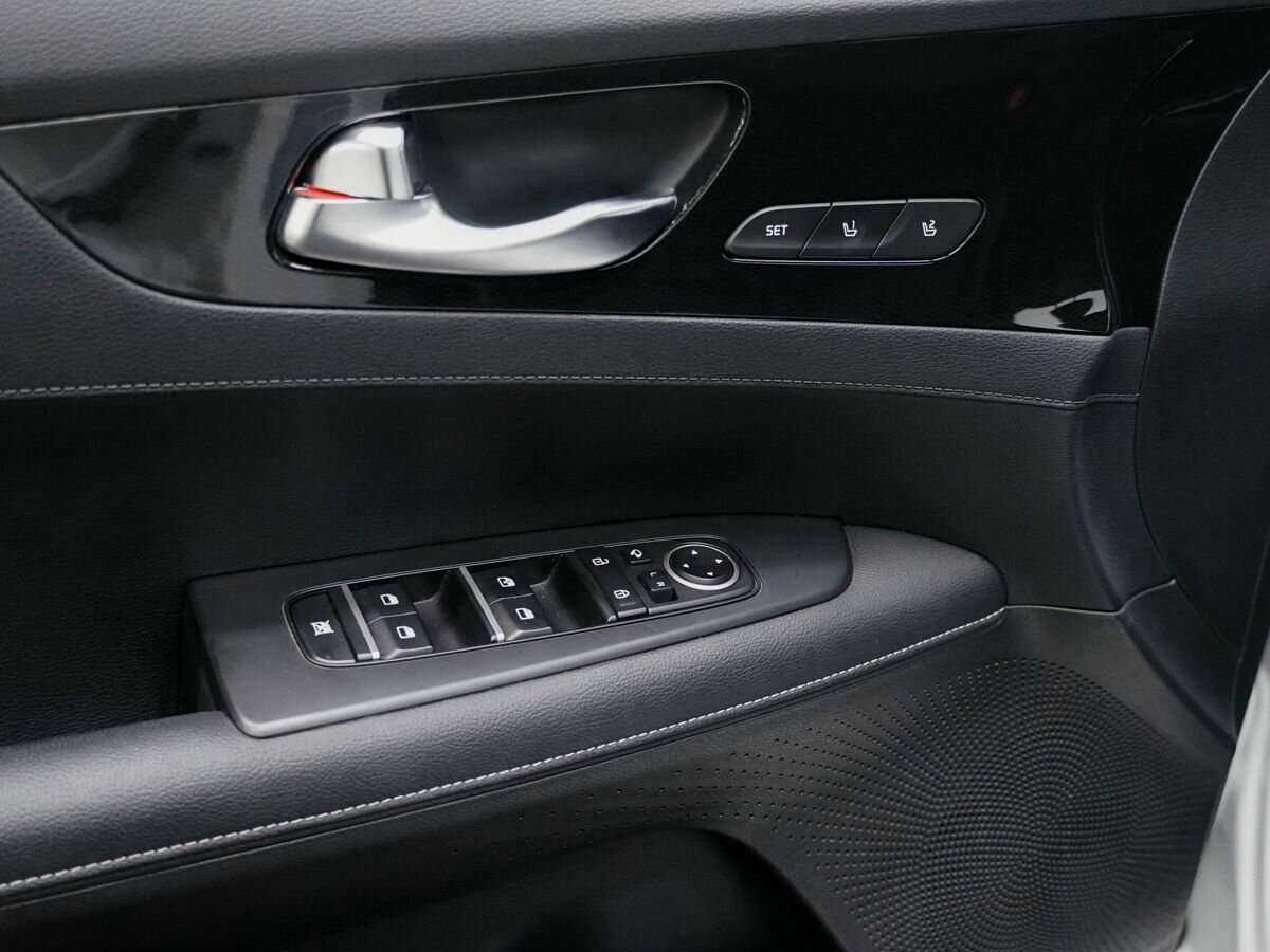 Купить Kia Cerato с пробегом. Фото: #12