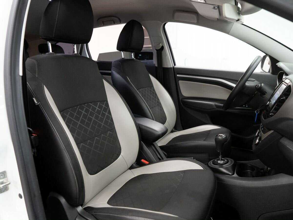 Купить Lada (ВАЗ) Vesta с пробегом. Фото: #8