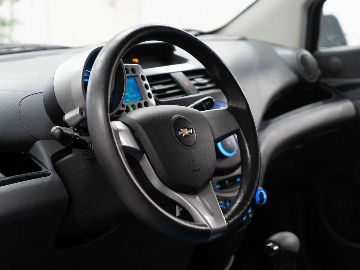 Купить Chevrolet Spark с пробегом. Фото: #4