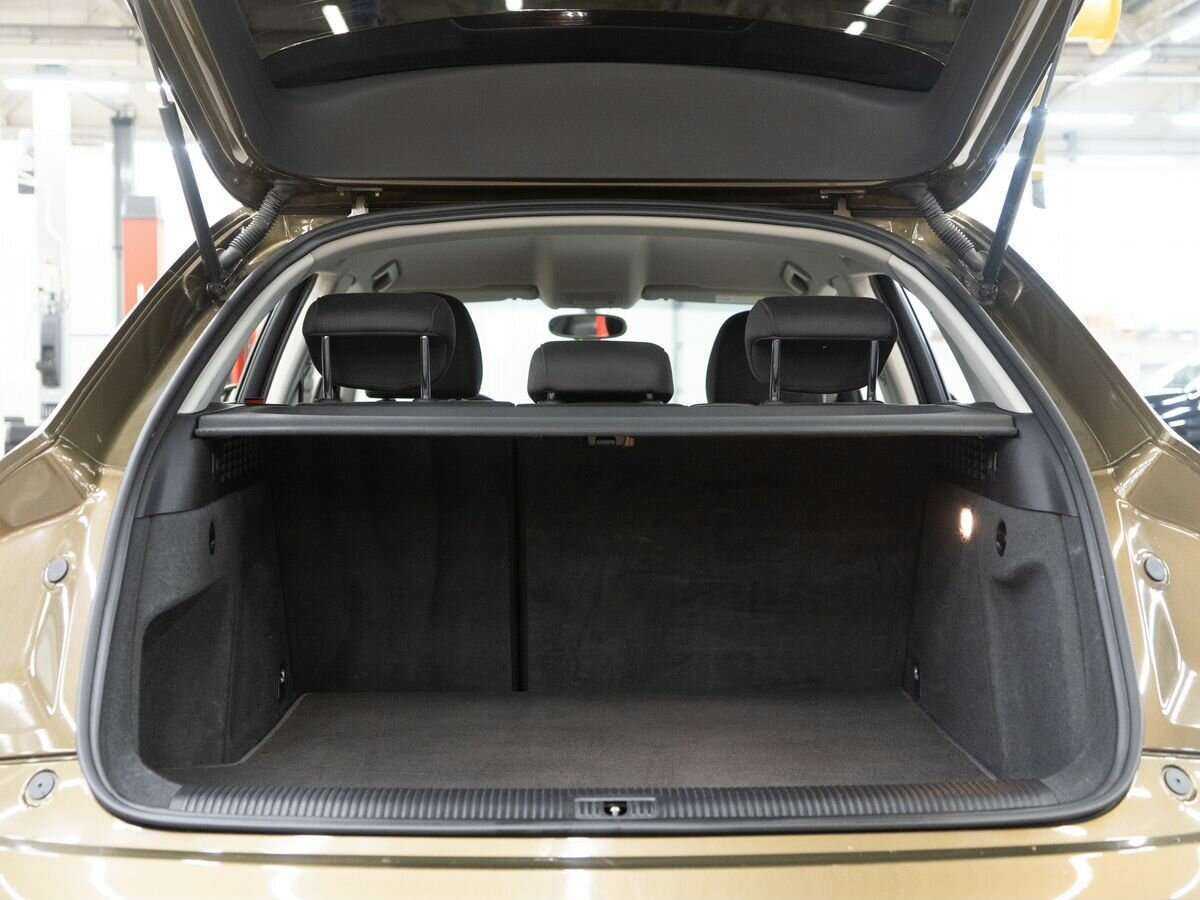 Купить Audi Q3 с пробегом. Фото: #7