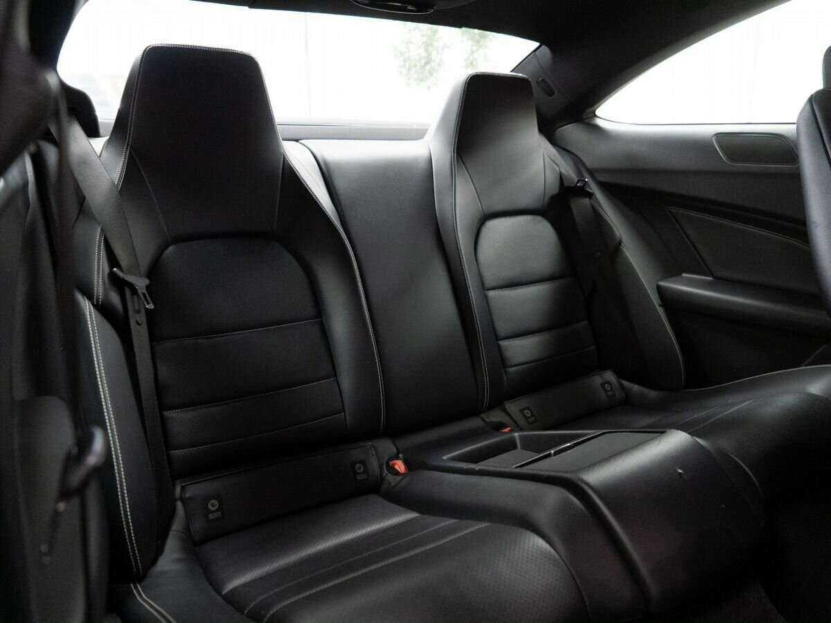 Купить Mercedes-Benz C-Класс с пробегом. Фото: #7