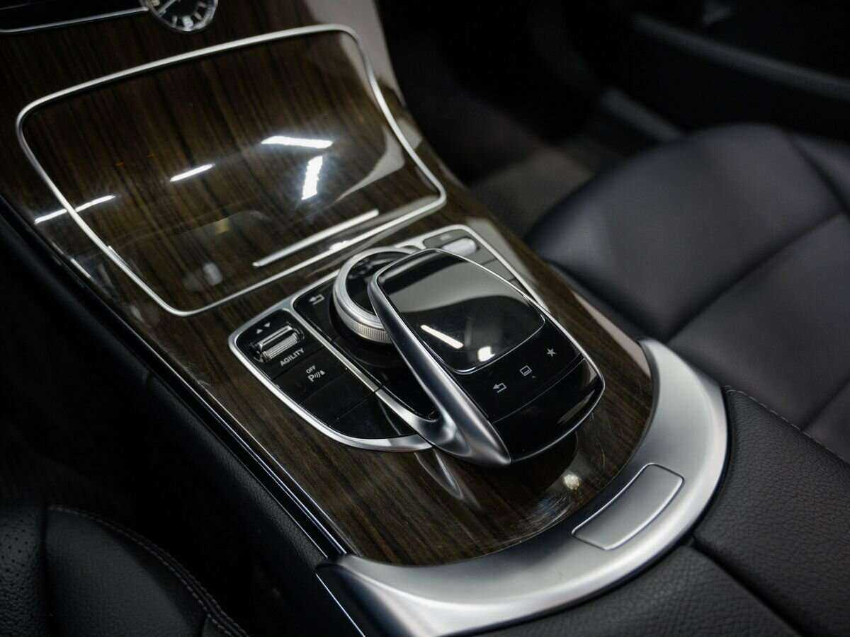 Купить Mercedes-Benz C-Класс с пробегом. Фото: #21