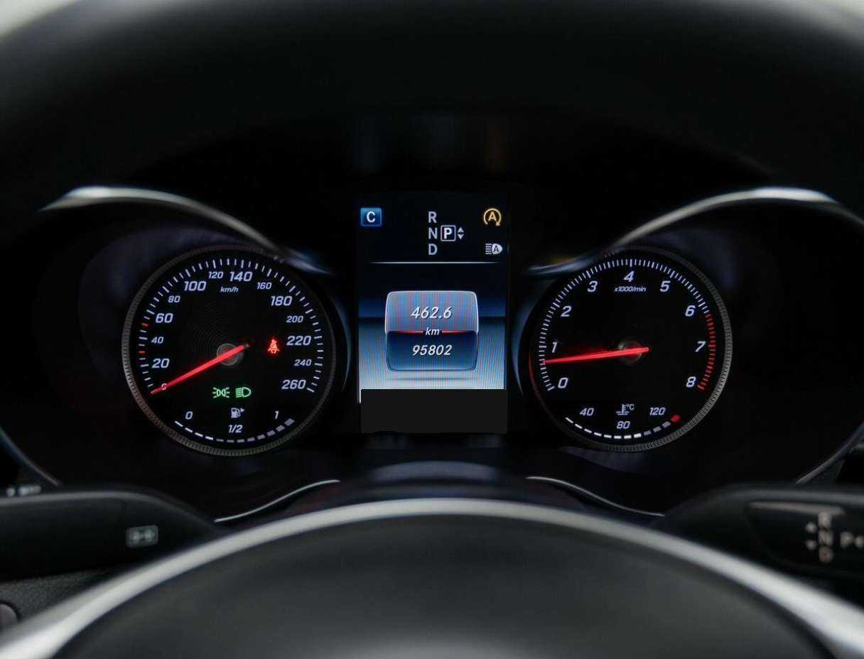 Купить Mercedes-Benz C-Класс с пробегом. Фото: #21