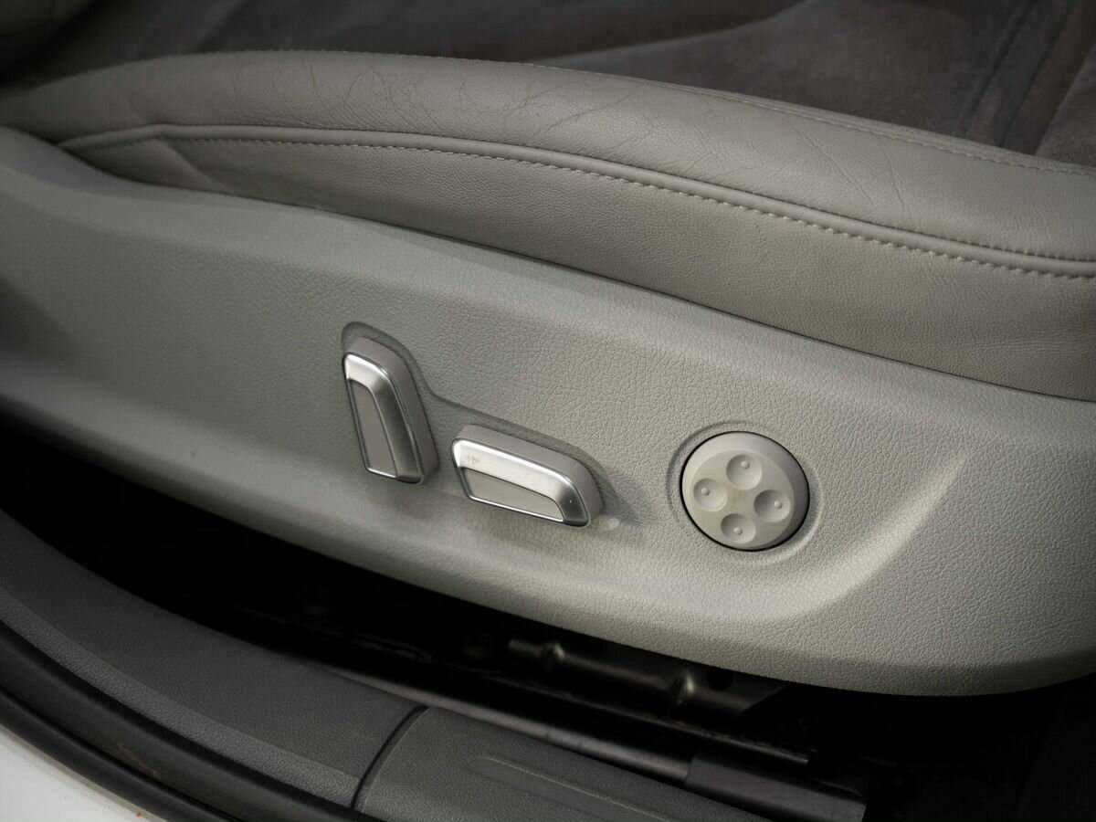 Купить Audi A4 с пробегом. Фото: #7