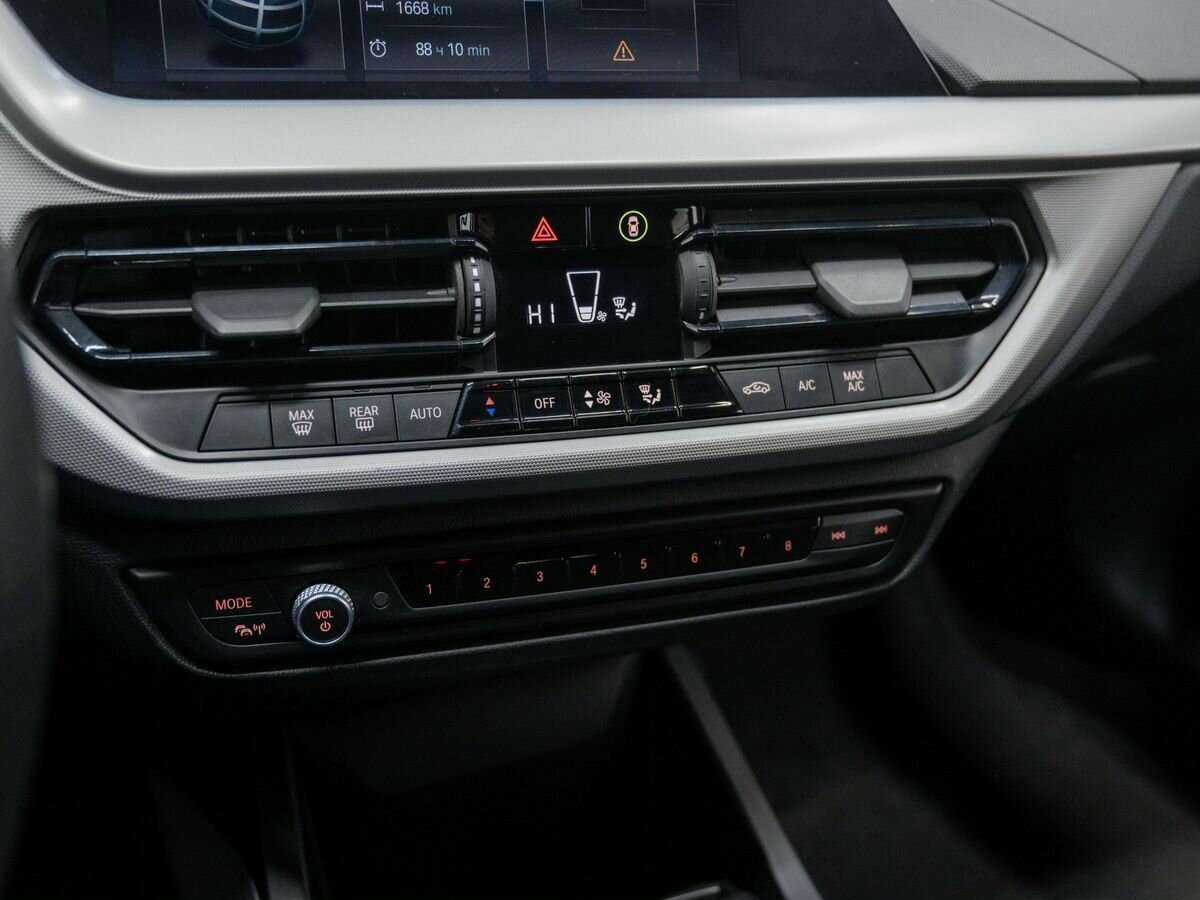 Купить BMW 1 серии с пробегом. Фото: #18