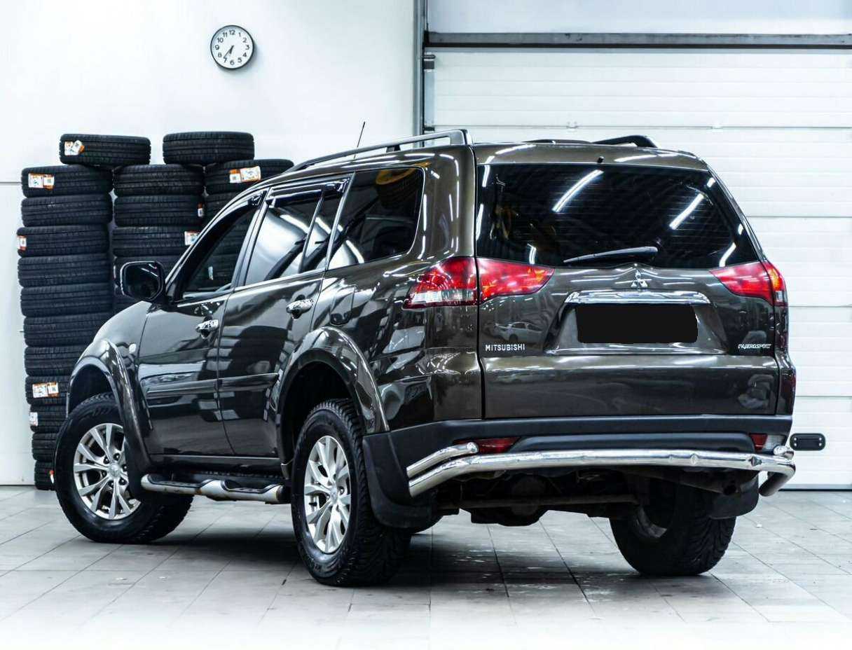 Купить Mitsubishi Pajero Sport с пробегом. Фото: #3