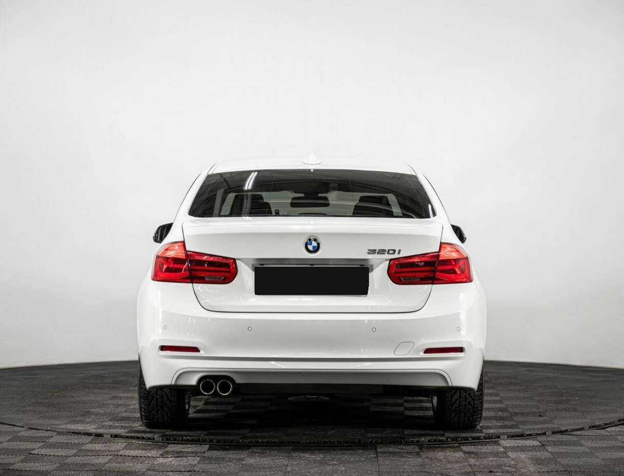 Купить BMW 3 серии с пробегом. Фото: #4