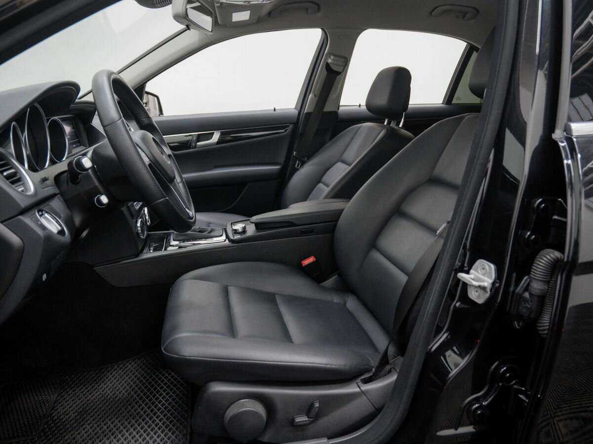 Купить Mercedes-Benz C-Класс с пробегом. Фото: #13