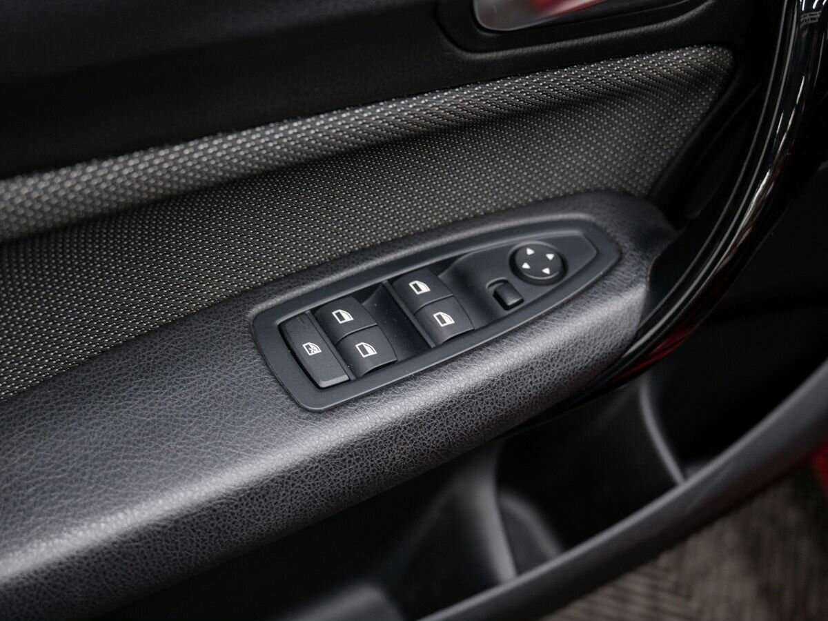 Купить BMW 1 серии с пробегом. Фото: #14