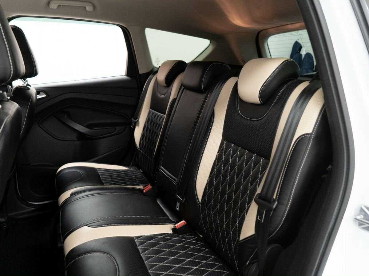 Купить Ford Kuga с пробегом. Фото: #6