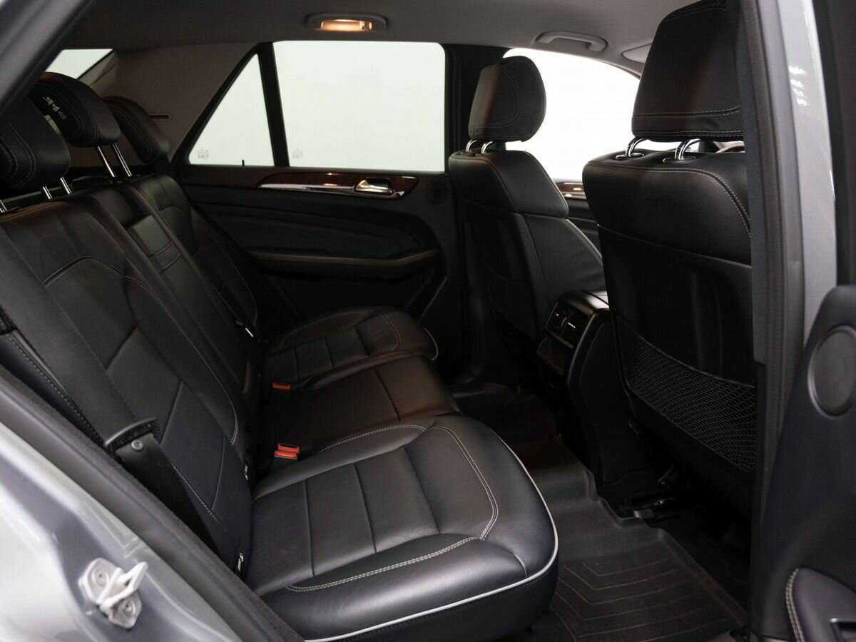 Купить Mercedes-Benz M-Класс с пробегом. Фото: #11