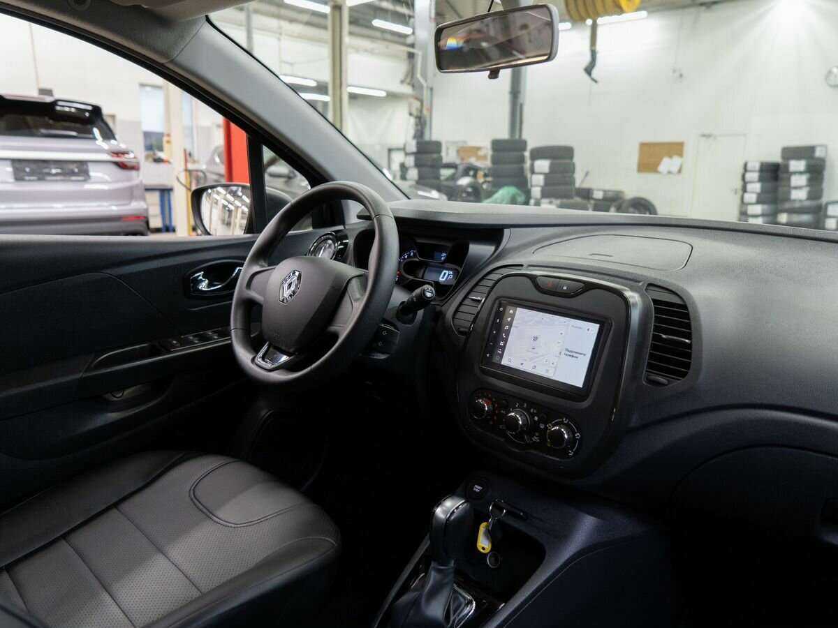 Купить Renault Kaptur с пробегом. Фото: #17