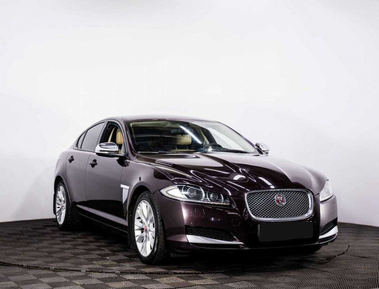 Купить Jaguar XF с пробегом. Фото: #2