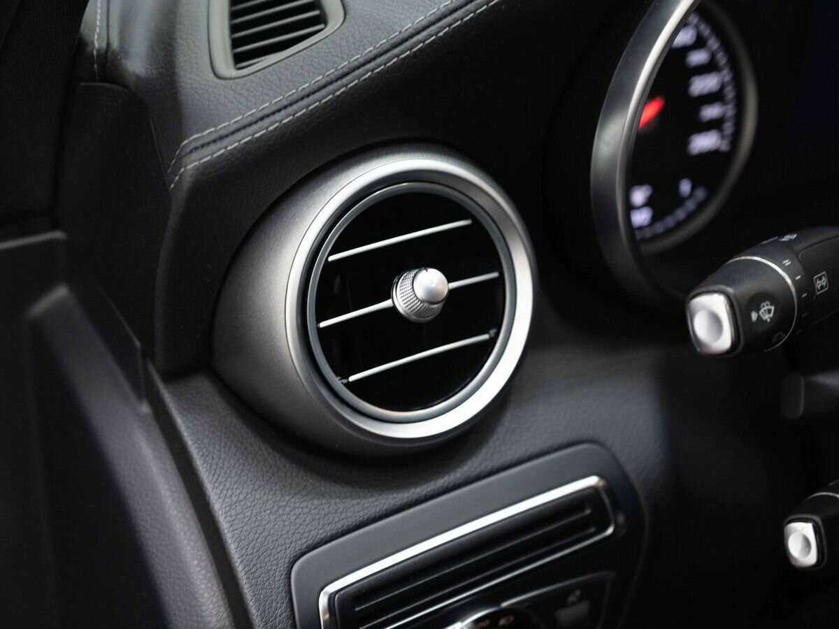 Купить Mercedes-Benz C-Класс с пробегом. Фото: #19