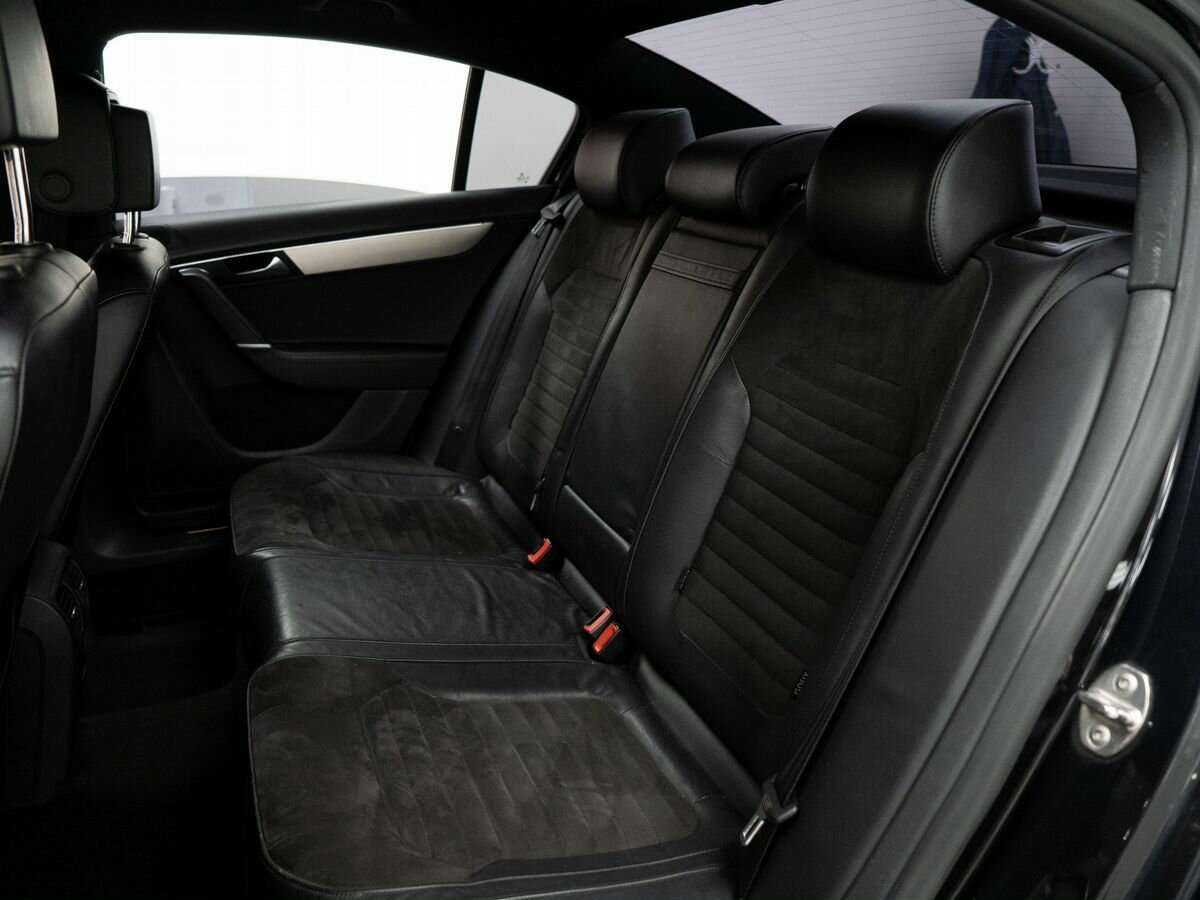 Купить Volkswagen Passat с пробегом. Фото: #8