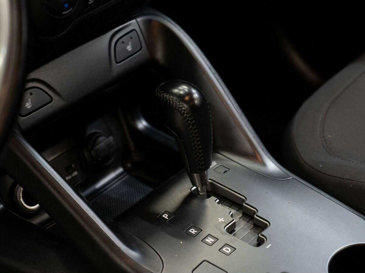 Купить Hyundai ix35 с пробегом. Фото: #9