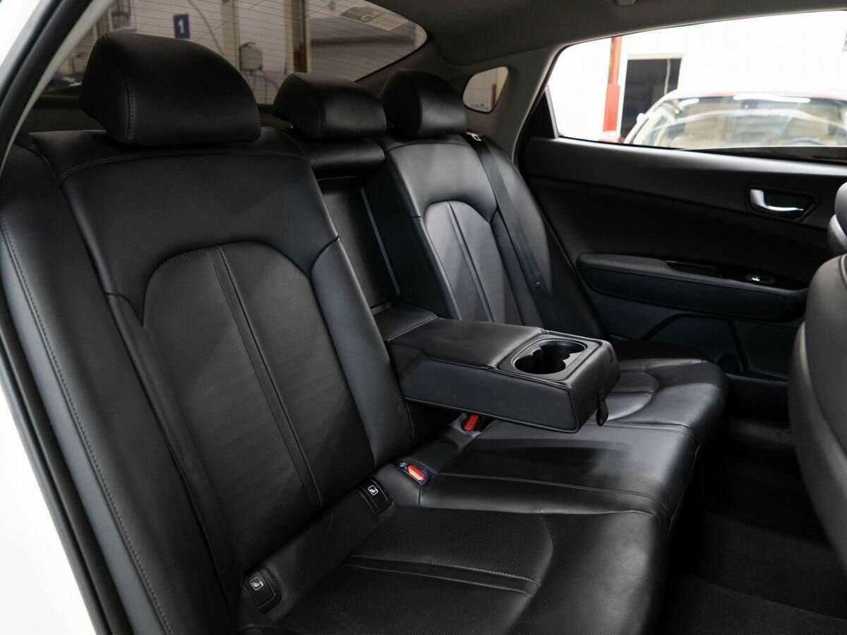 Купить Kia Optima с пробегом. Фото: #7