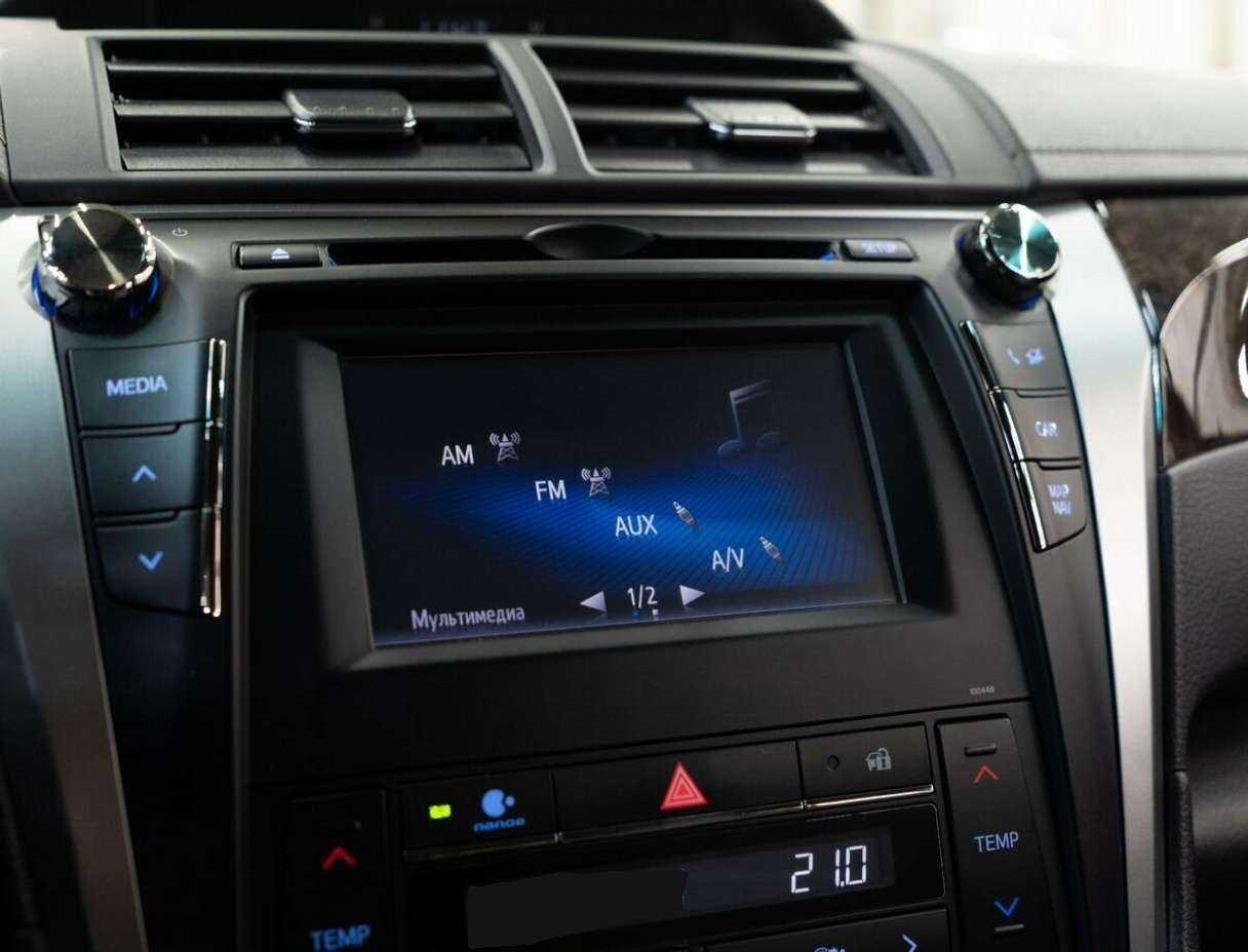 Купить Toyota Camry с пробегом. Фото: #13