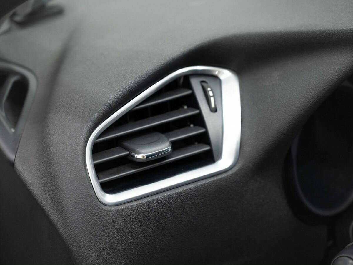 Купить Citroen C4 с пробегом. Фото: #17