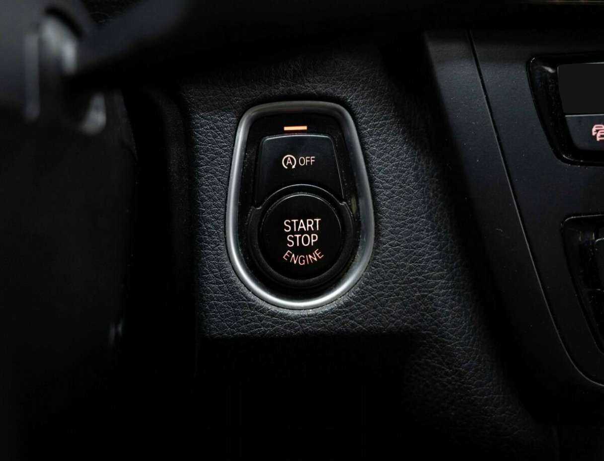 Купить BMW 3 серии с пробегом. Фото: #18