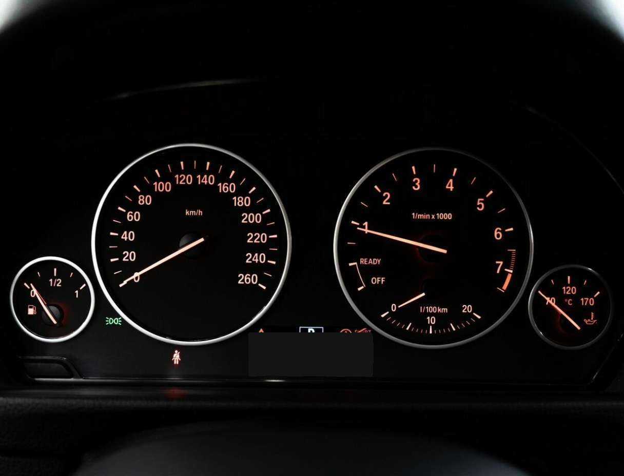 Купить BMW 3 серии с пробегом. Фото: #11