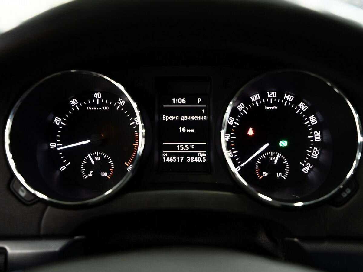 Купить Skoda Yeti с пробегом. Фото: #9